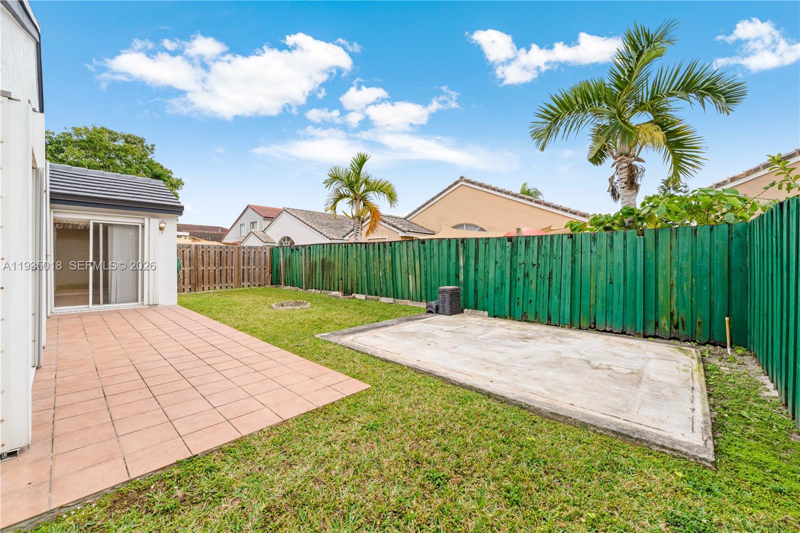 LAGO MAR SOUTH - Residential