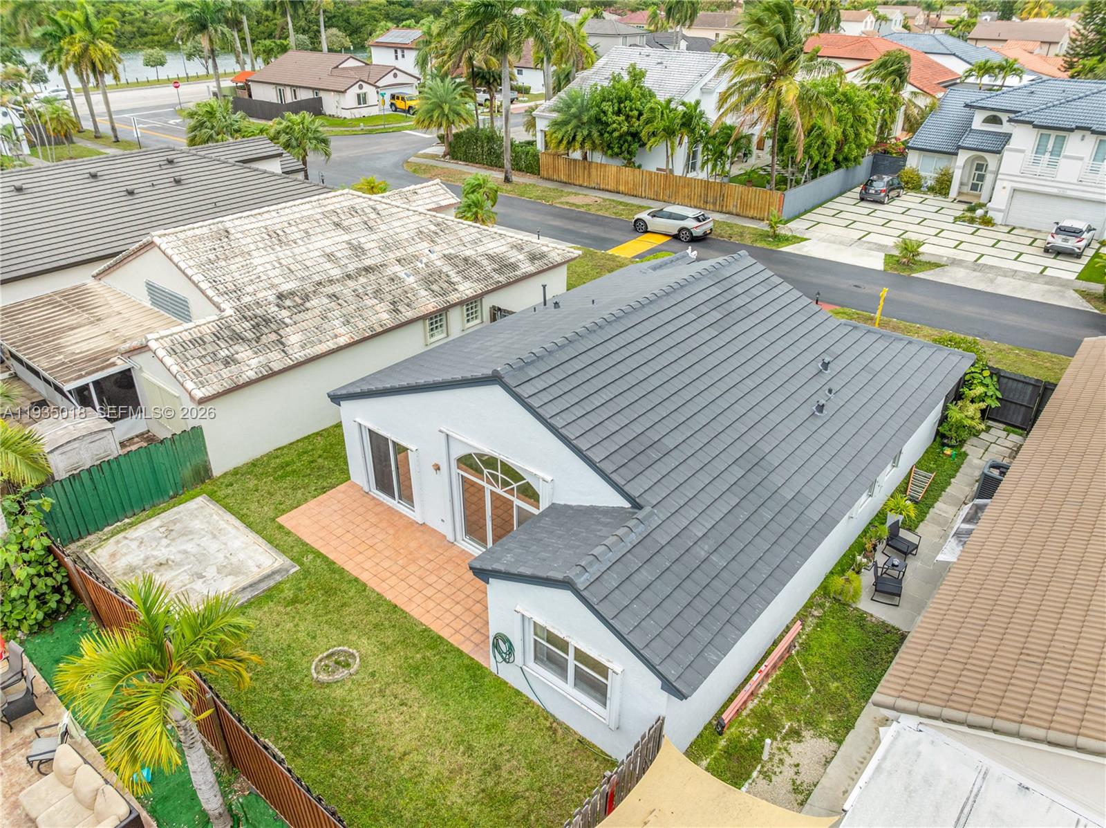 LAGO MAR SOUTH - Residential