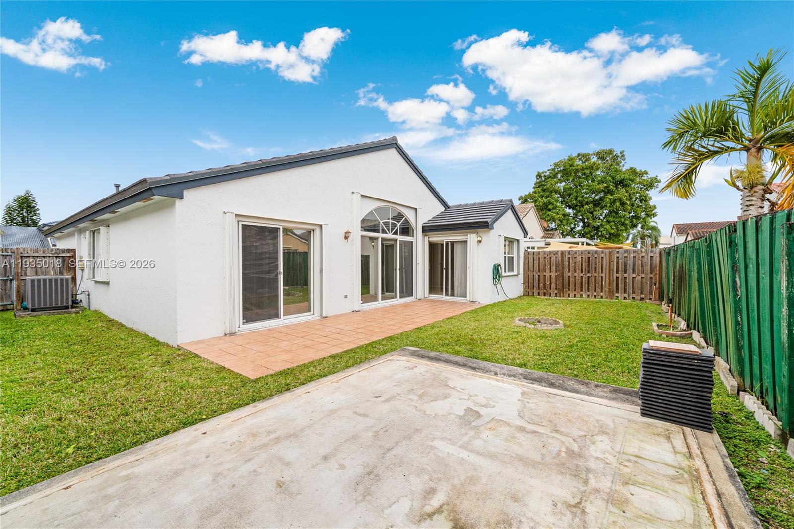 LAGO MAR SOUTH - Residential