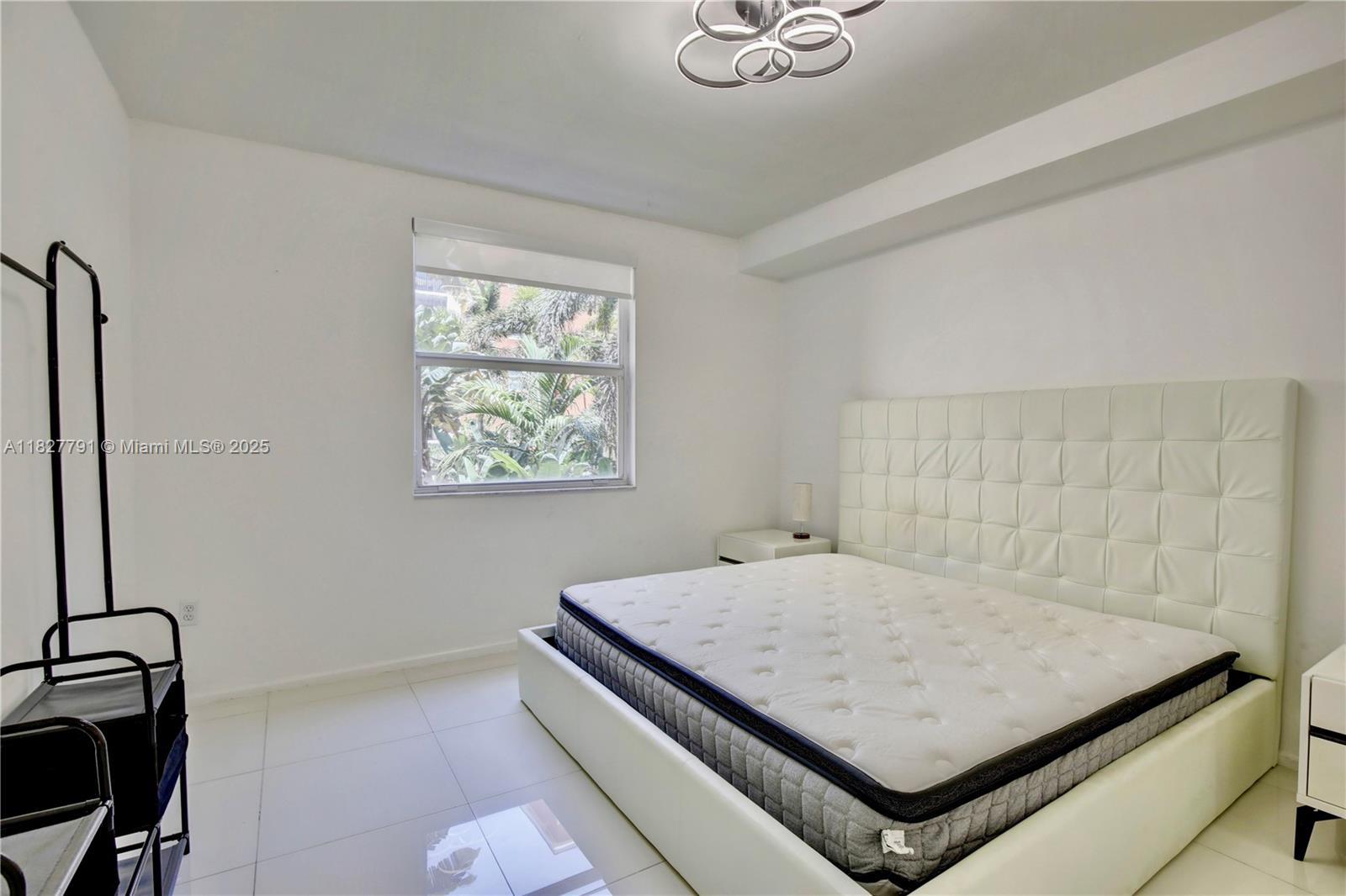 PORTO BELLAGIO CONDO - Residential