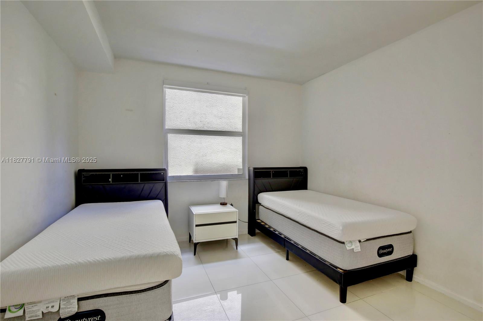 PORTO BELLAGIO CONDO - Residential