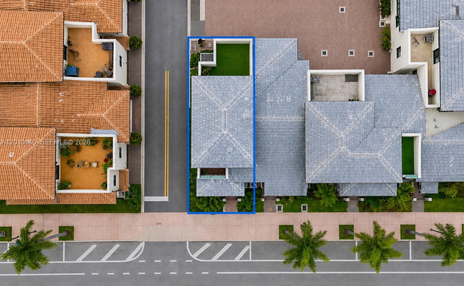 DOWNTOWN DORAL SOUTH PHASE - Residential