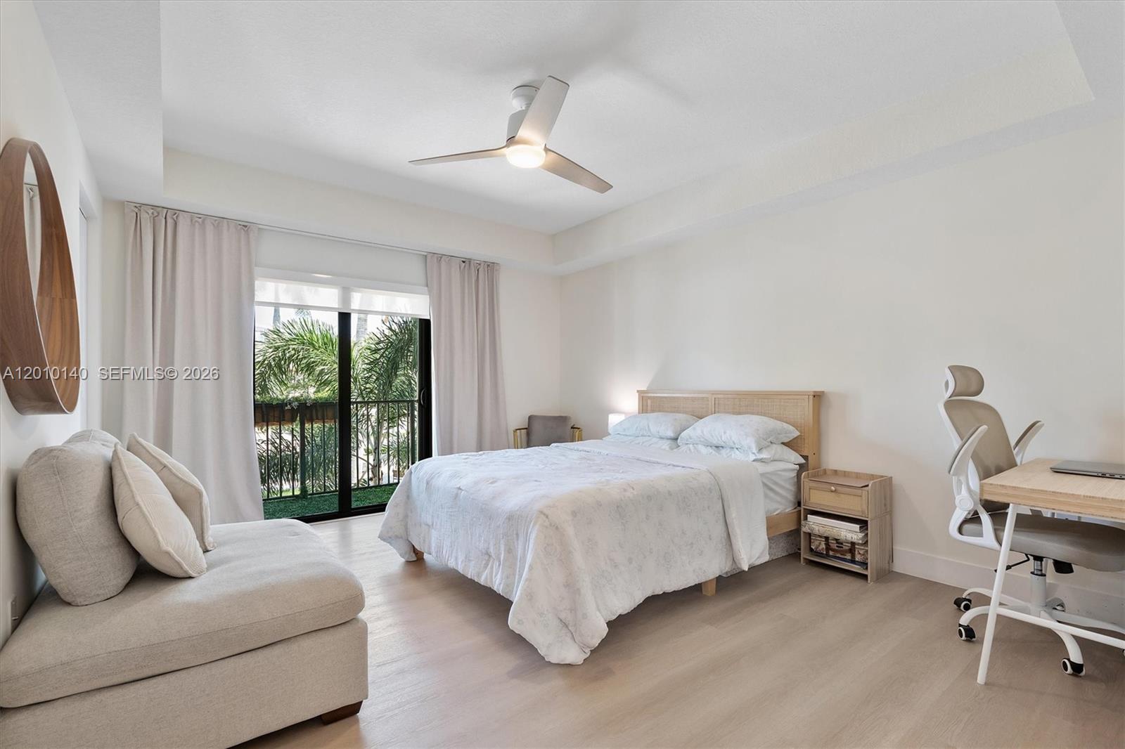 DOWNTOWN DORAL SOUTH PHASE - Residential