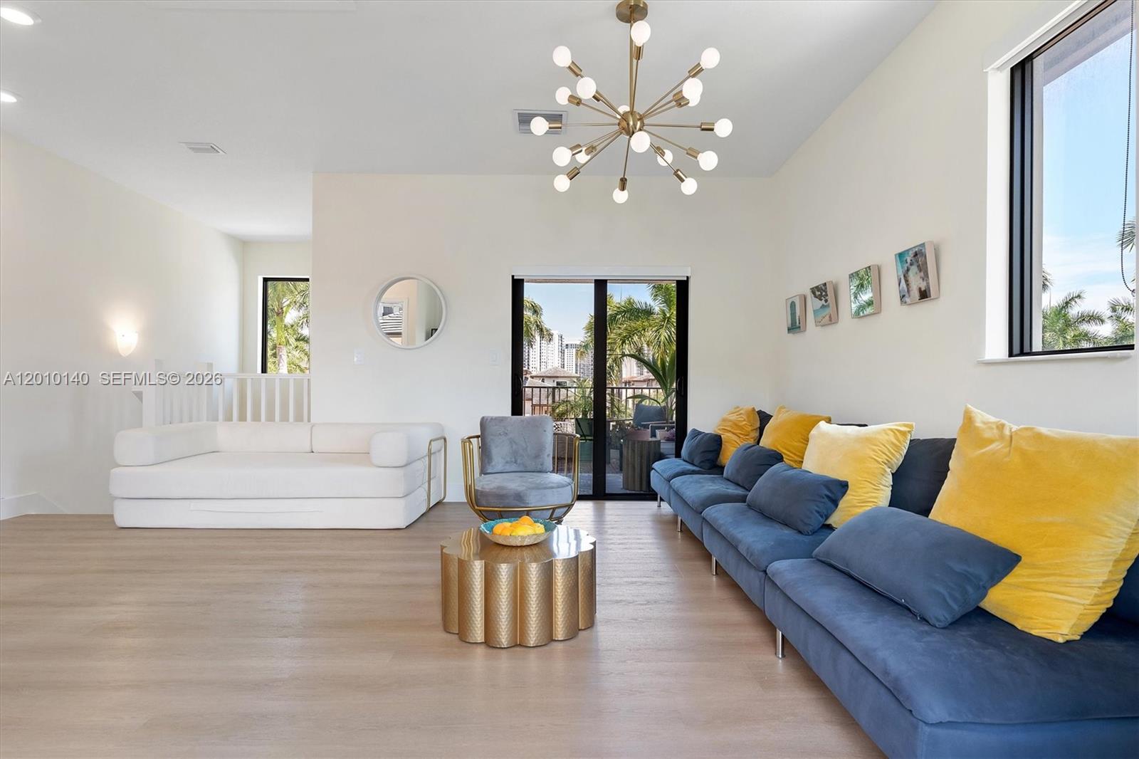 DOWNTOWN DORAL SOUTH PHASE - Residential