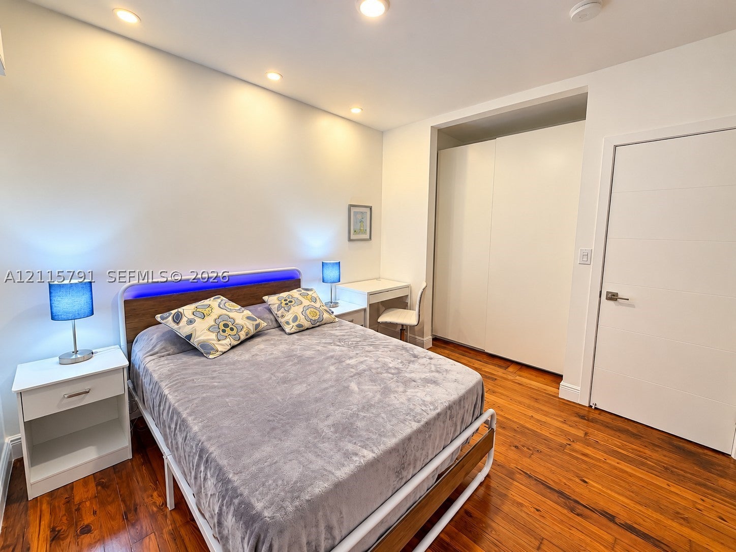 1455 Michigan Ave 19B