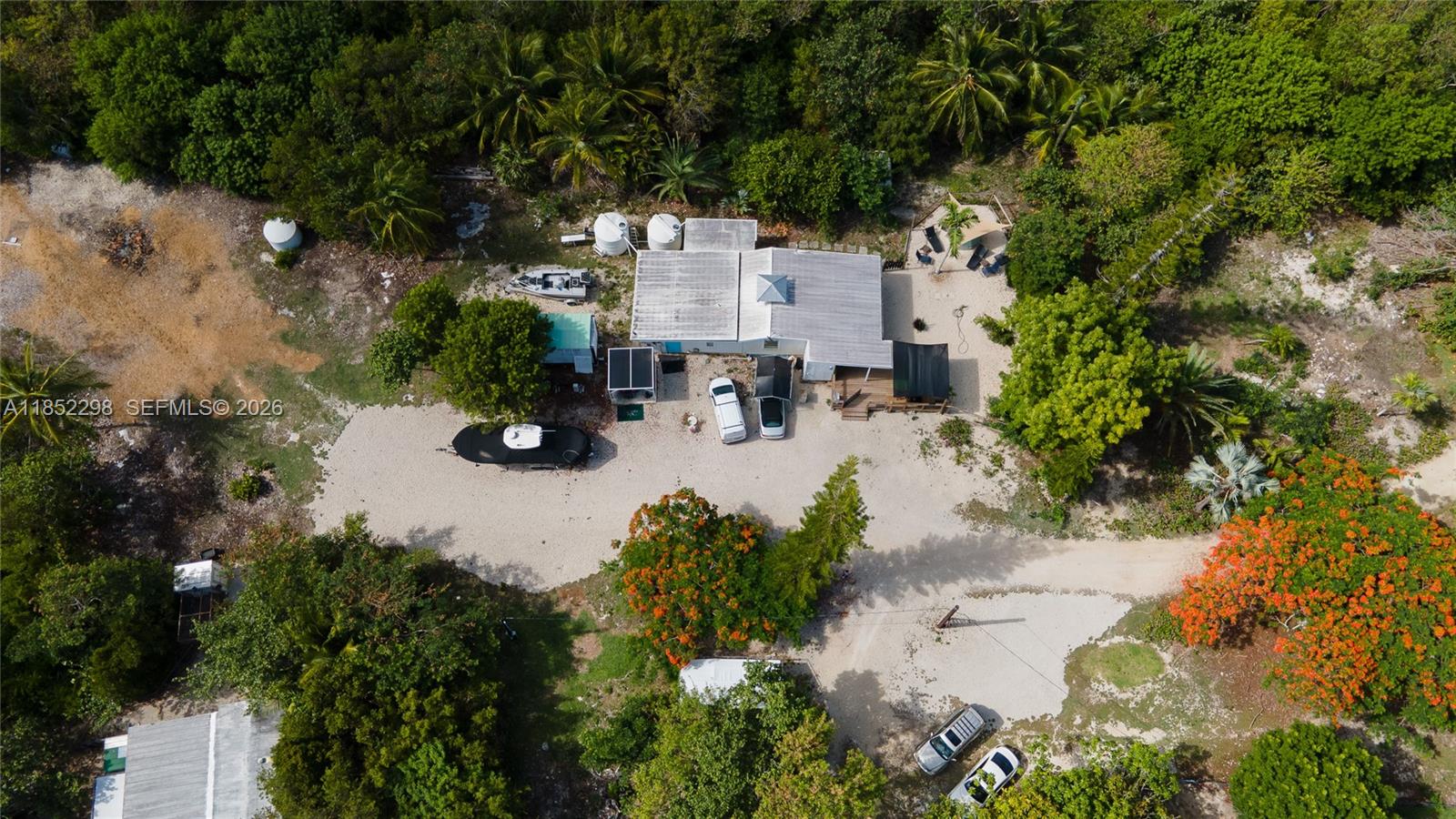 Misc Middle Torch Key 28 - Residential