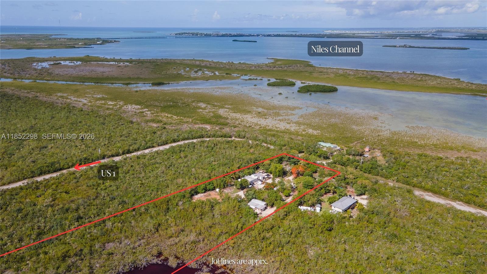 Misc Middle Torch Key 28 - Residential