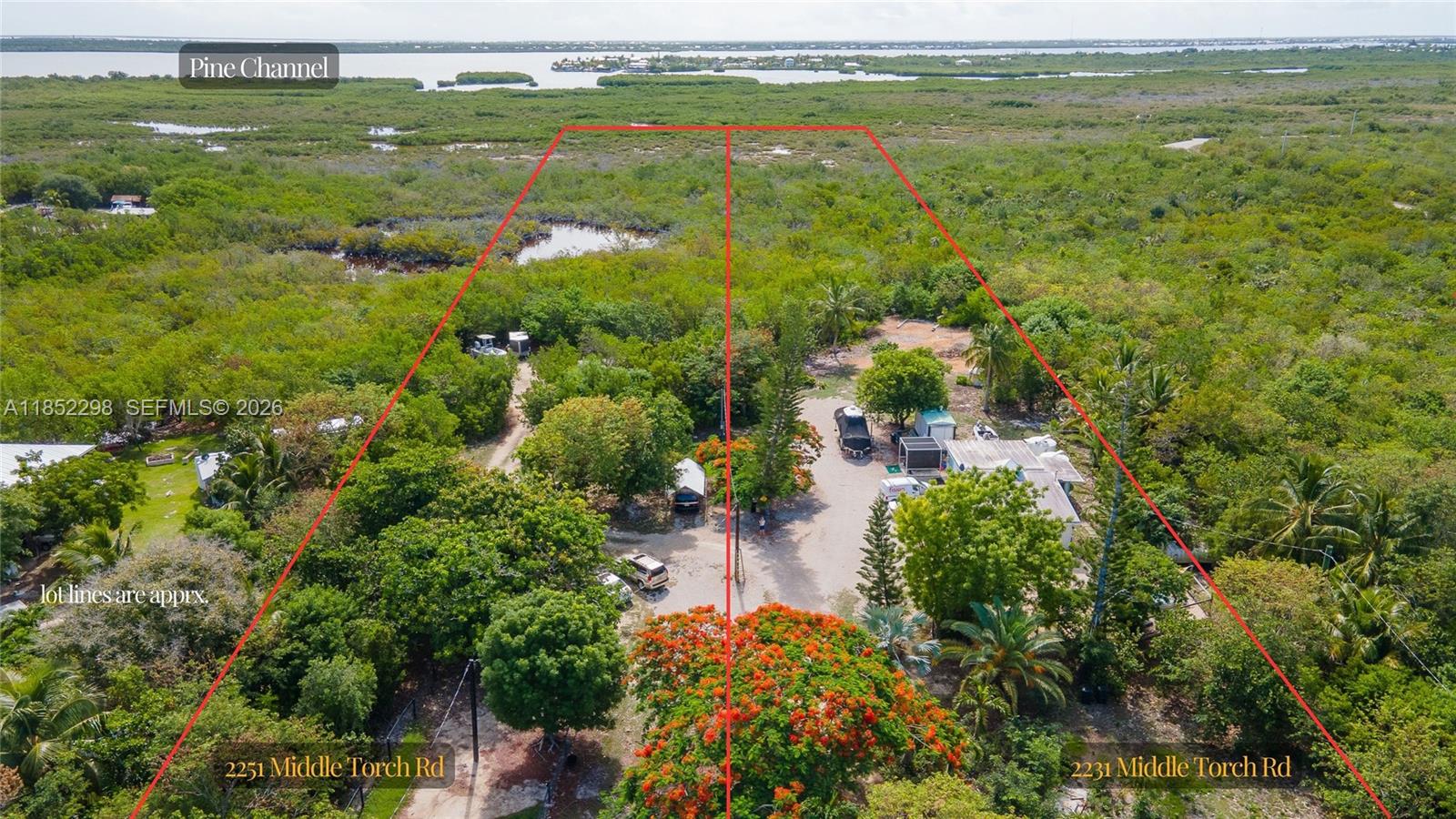 Misc Middle Torch Key 28 - Residential
