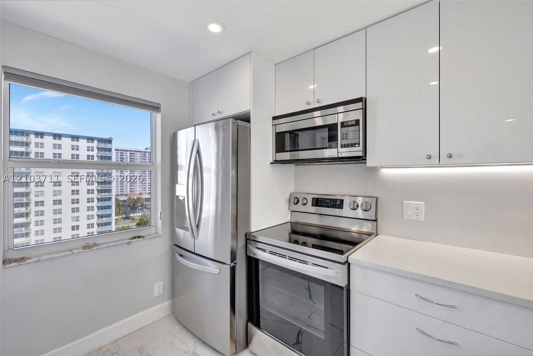 201 N Ocean Blvd 904