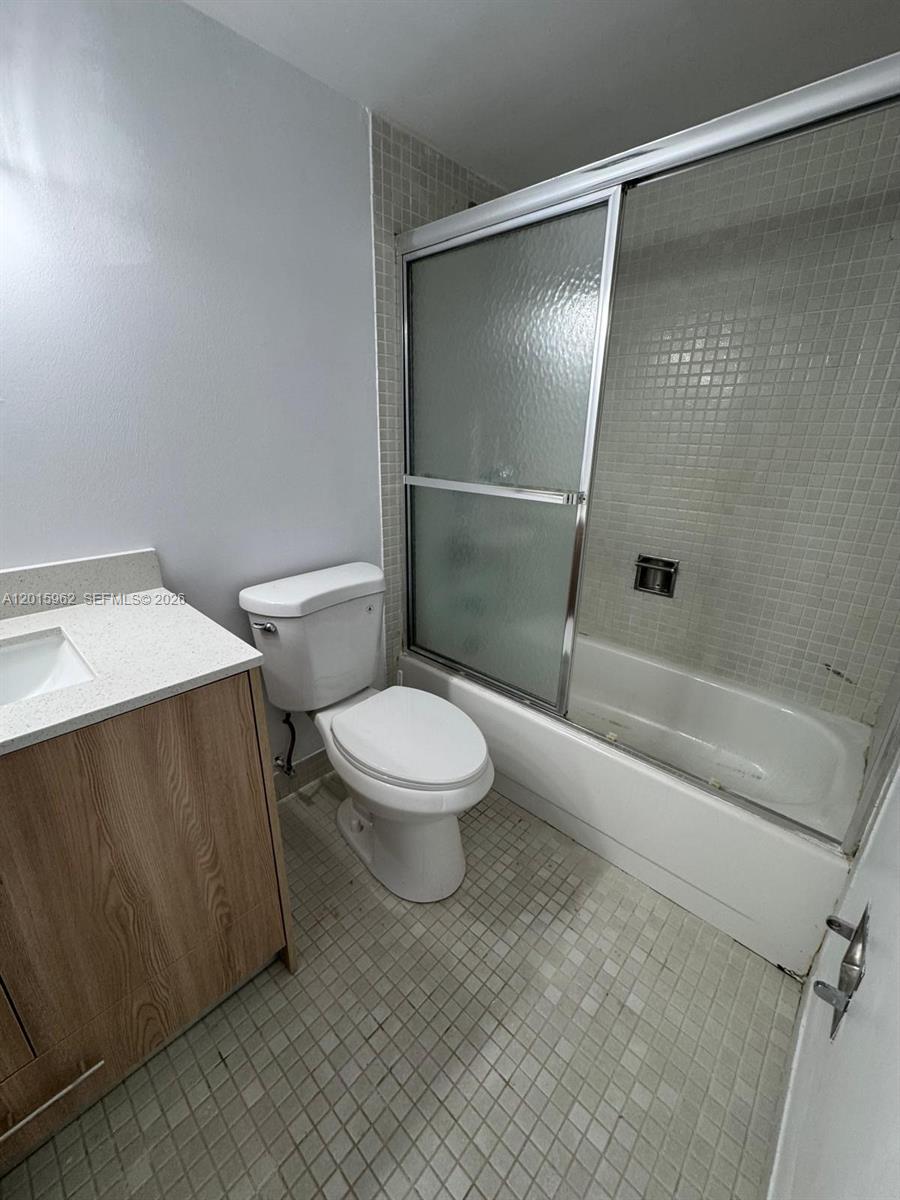 INDIAN LK VILLAGE PHASE 1 - Residential Lease