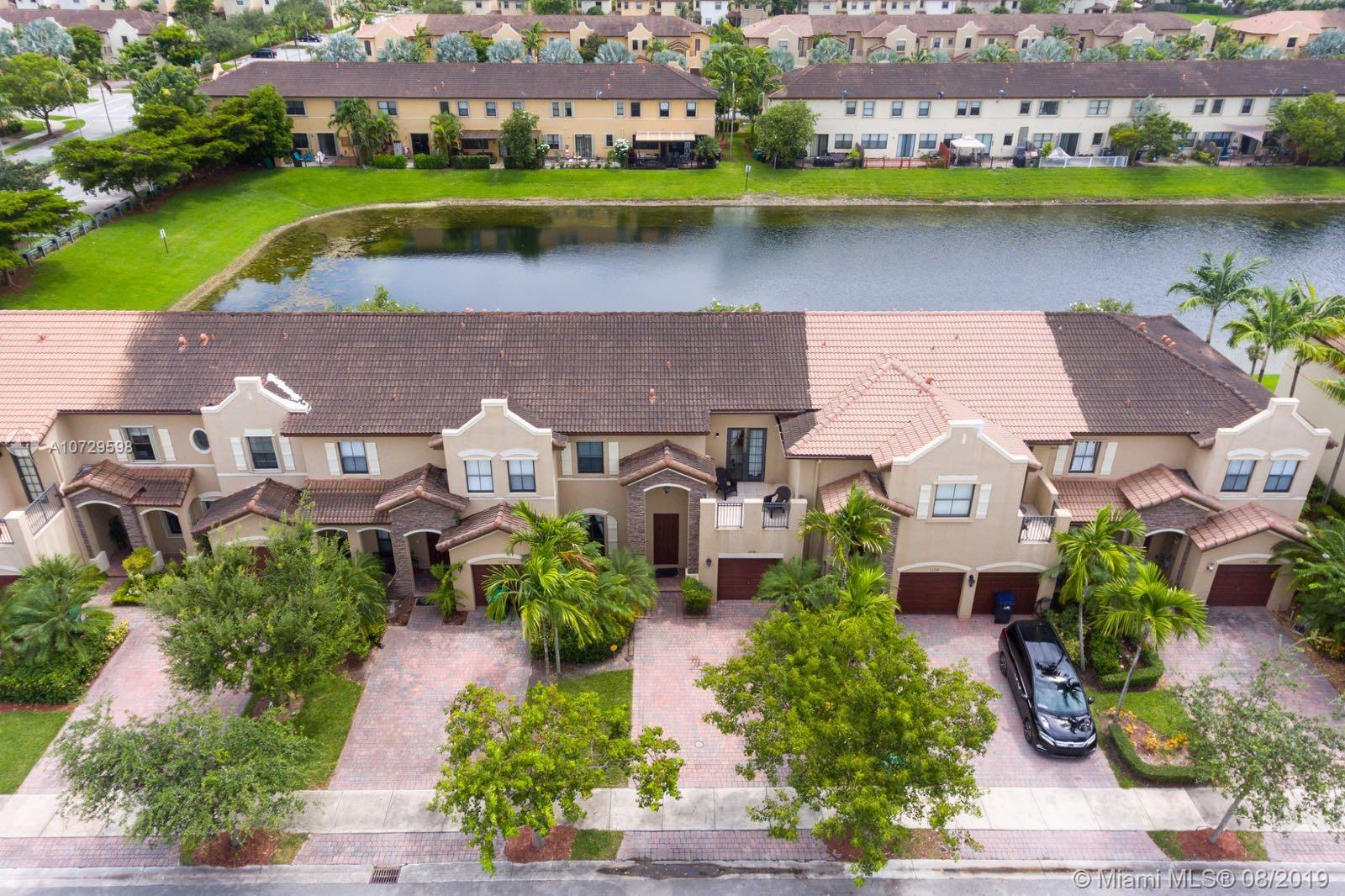 SILVER PALM EAST SECTION - Residential Lease