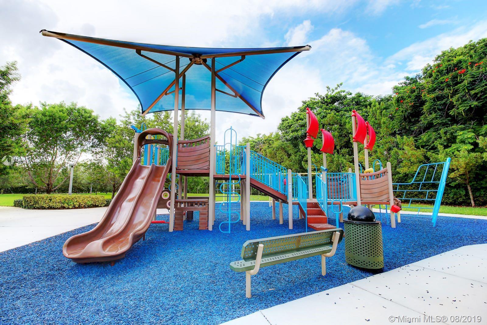 SILVER PALM EAST SECTION - Residential Lease
