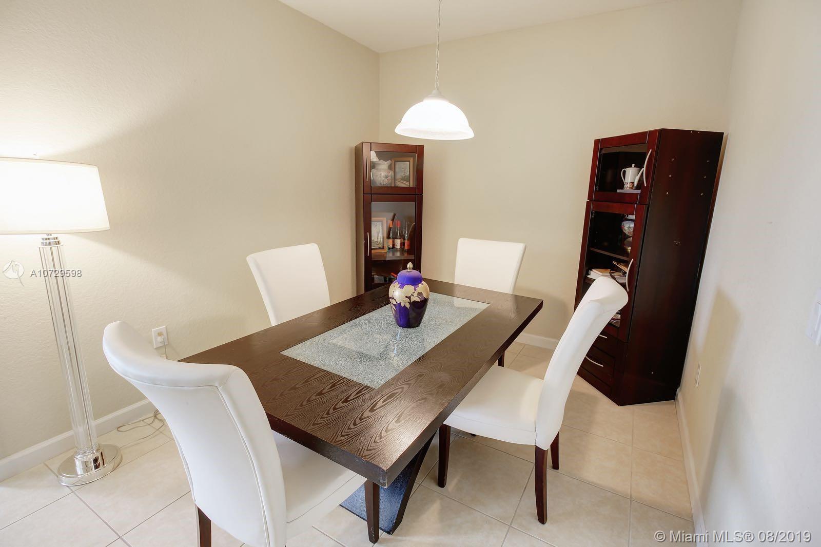 SILVER PALM EAST SECTION - Residential Lease