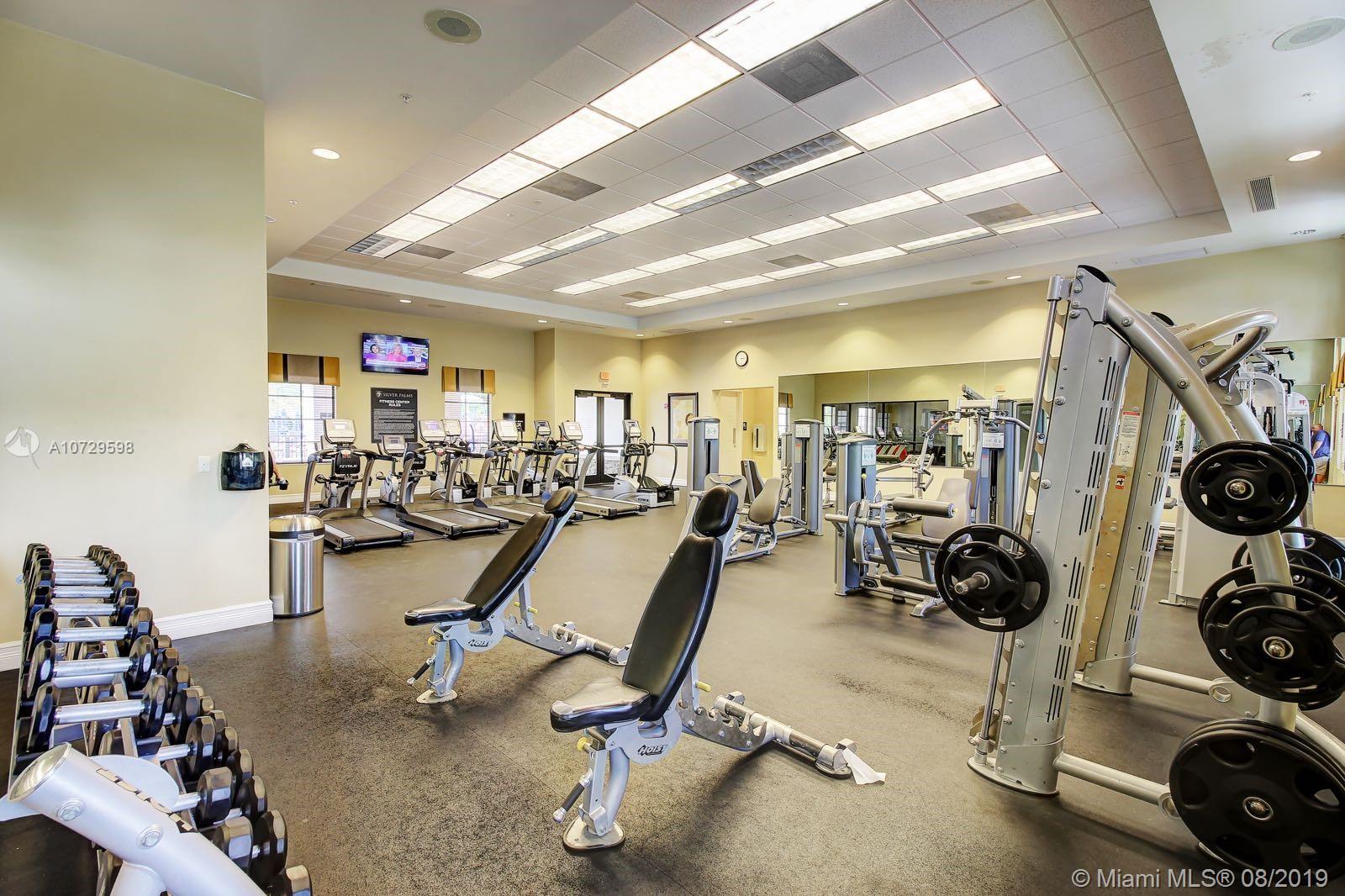 SILVER PALM EAST SECTION - Residential Lease