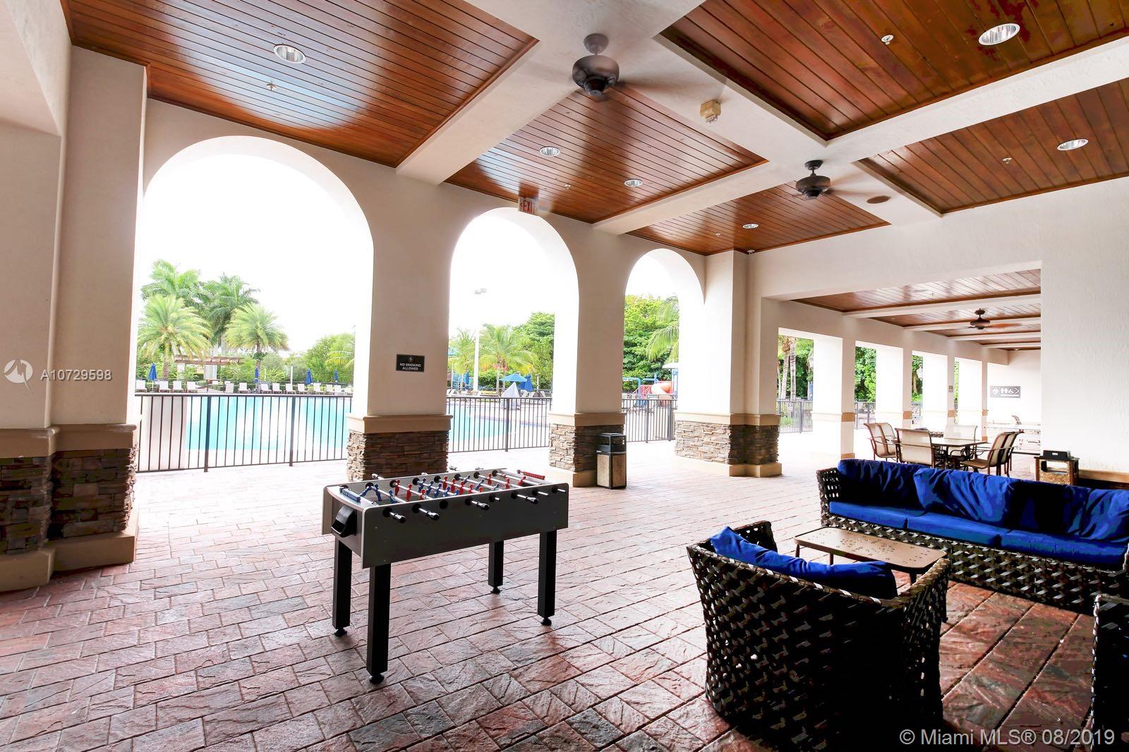 SILVER PALM EAST SECTION - Residential Lease