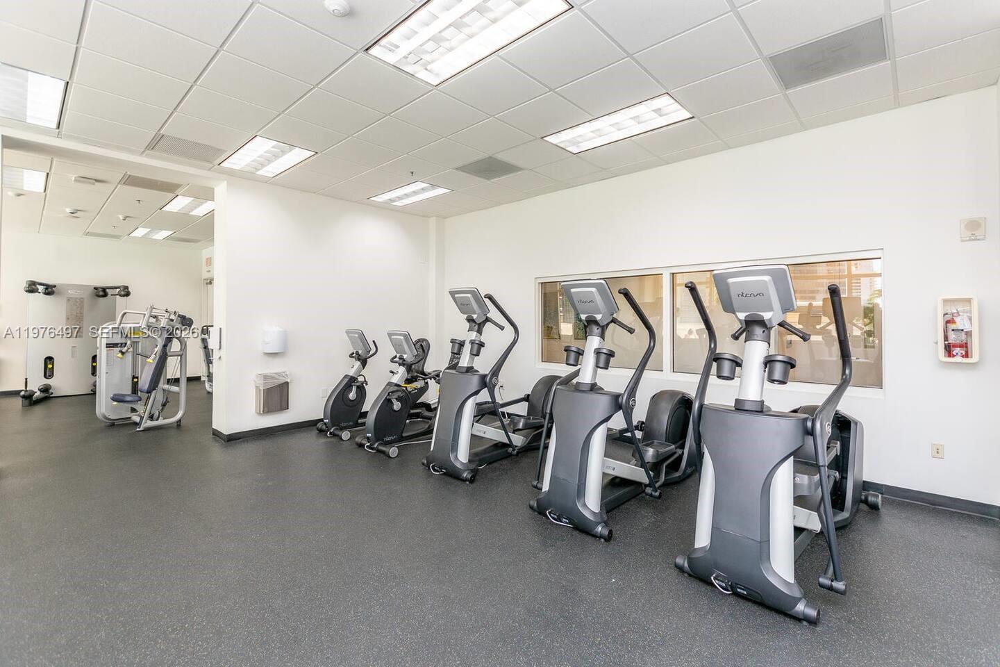 1200 Brickell Bay Dr 1621