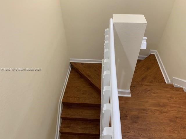 KENDALL COMMONS TOWNHOMES - Residential Lease