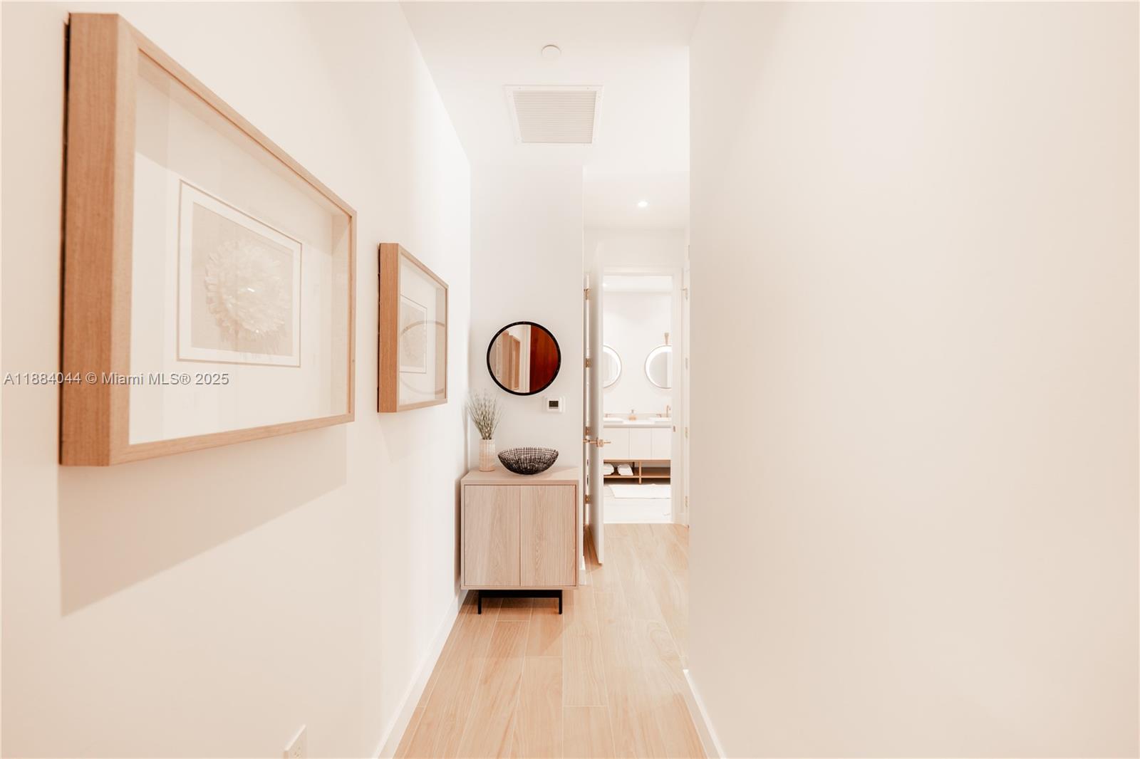 MrC Bayshore Bldg - Residential