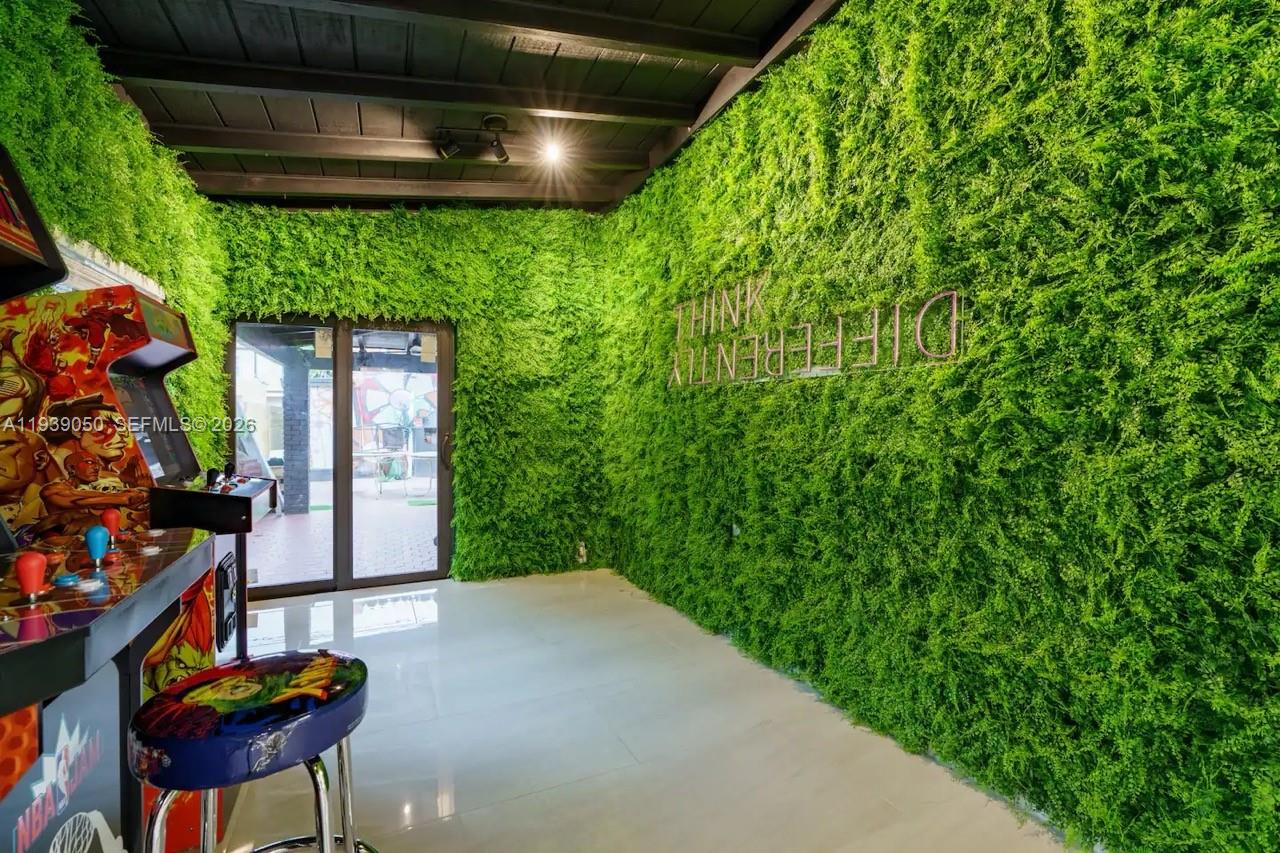 SHENANDOAH - Residential Income