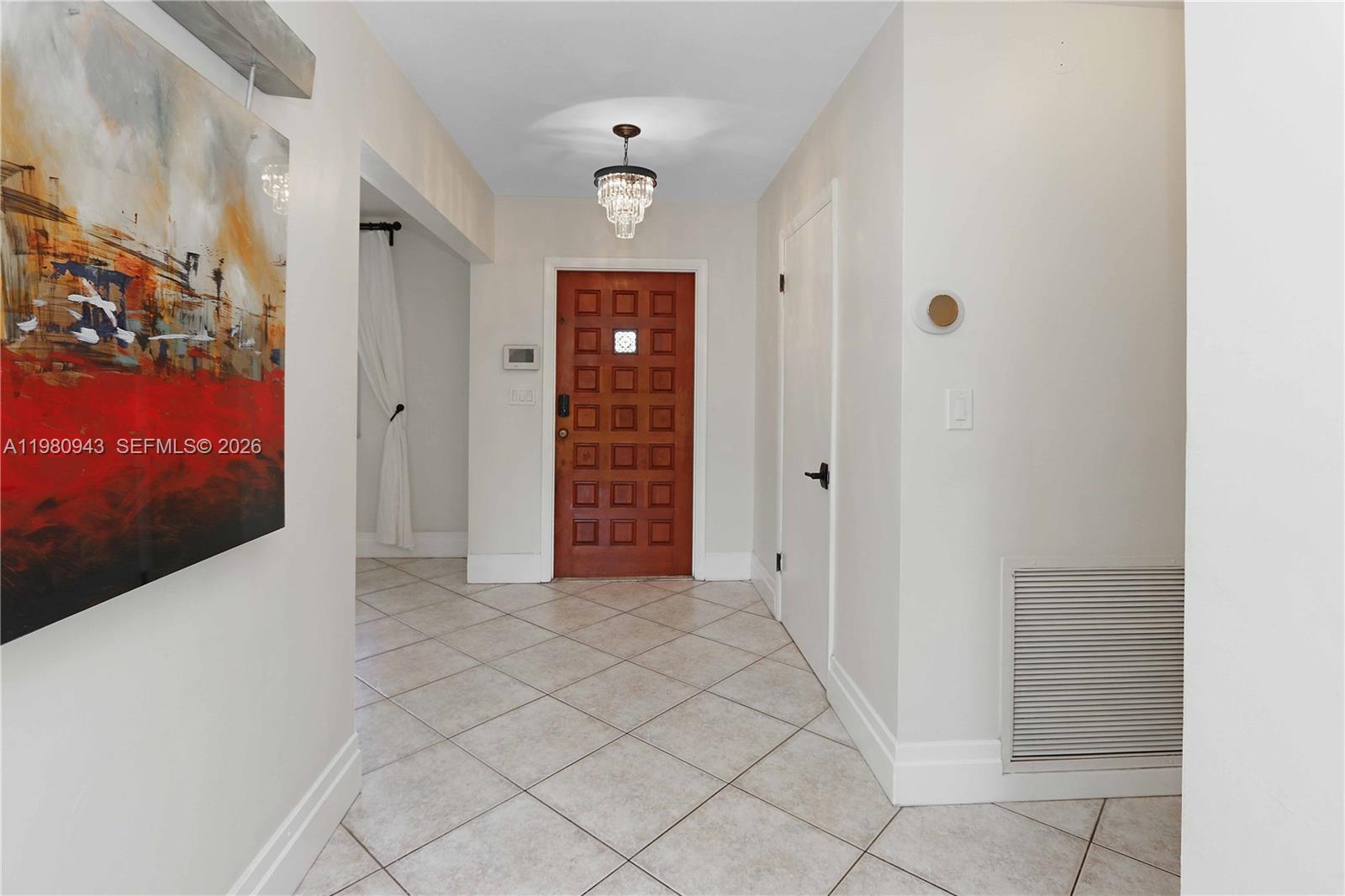 HOLLYWOOD - Residential