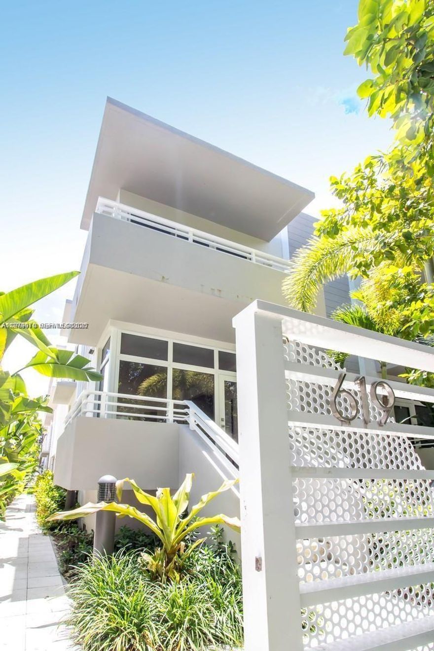 Townhouse luxury living at its best in the center of Miami Beach! With a top of the line appliances. Enjoy a private covered parking garage. D'Gem is located just 2 steps away from the prestigious SoFi (South of Fifth) area, walking distance to the beach, shops, and fine dining. 1 car parking space included. DO NOT trespass the property. Showing by appointments only.