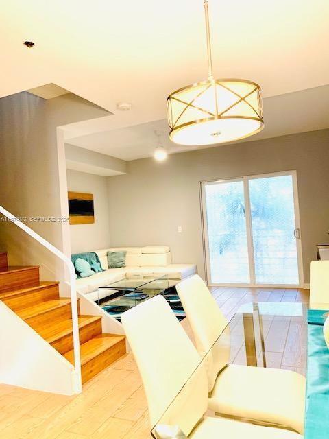 D GEMS CONDO - Residential