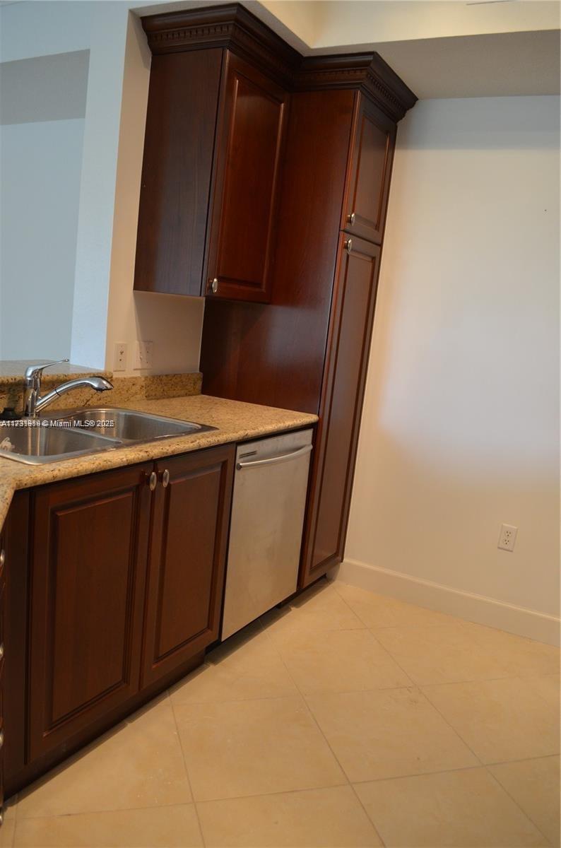 SAN RAPHAEL CONDO - Residential Lease