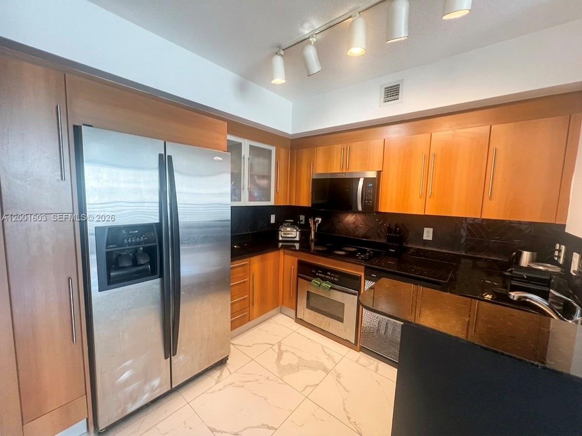 ONE MIAMI EAST CONDO - Residential