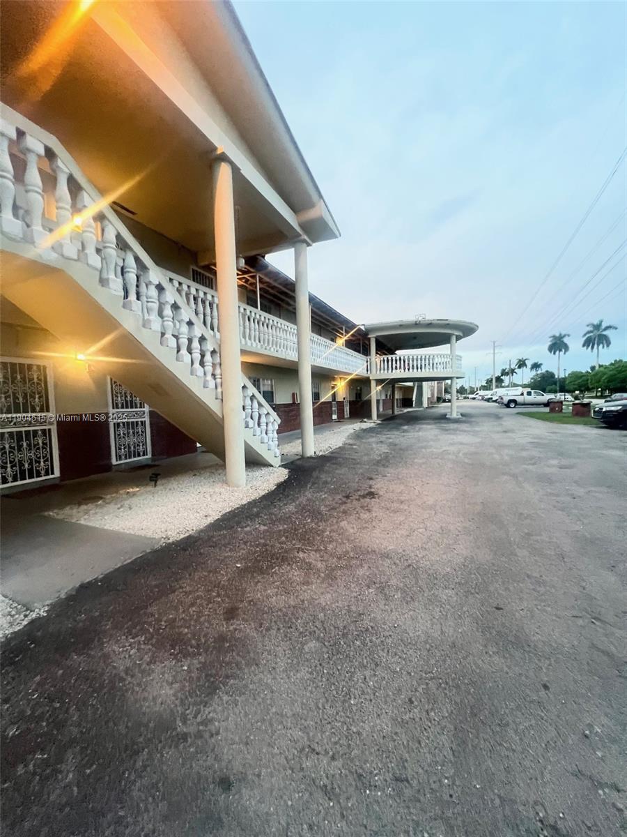 GOLF RIDGE VILLAS CONDO U - Residential Lease