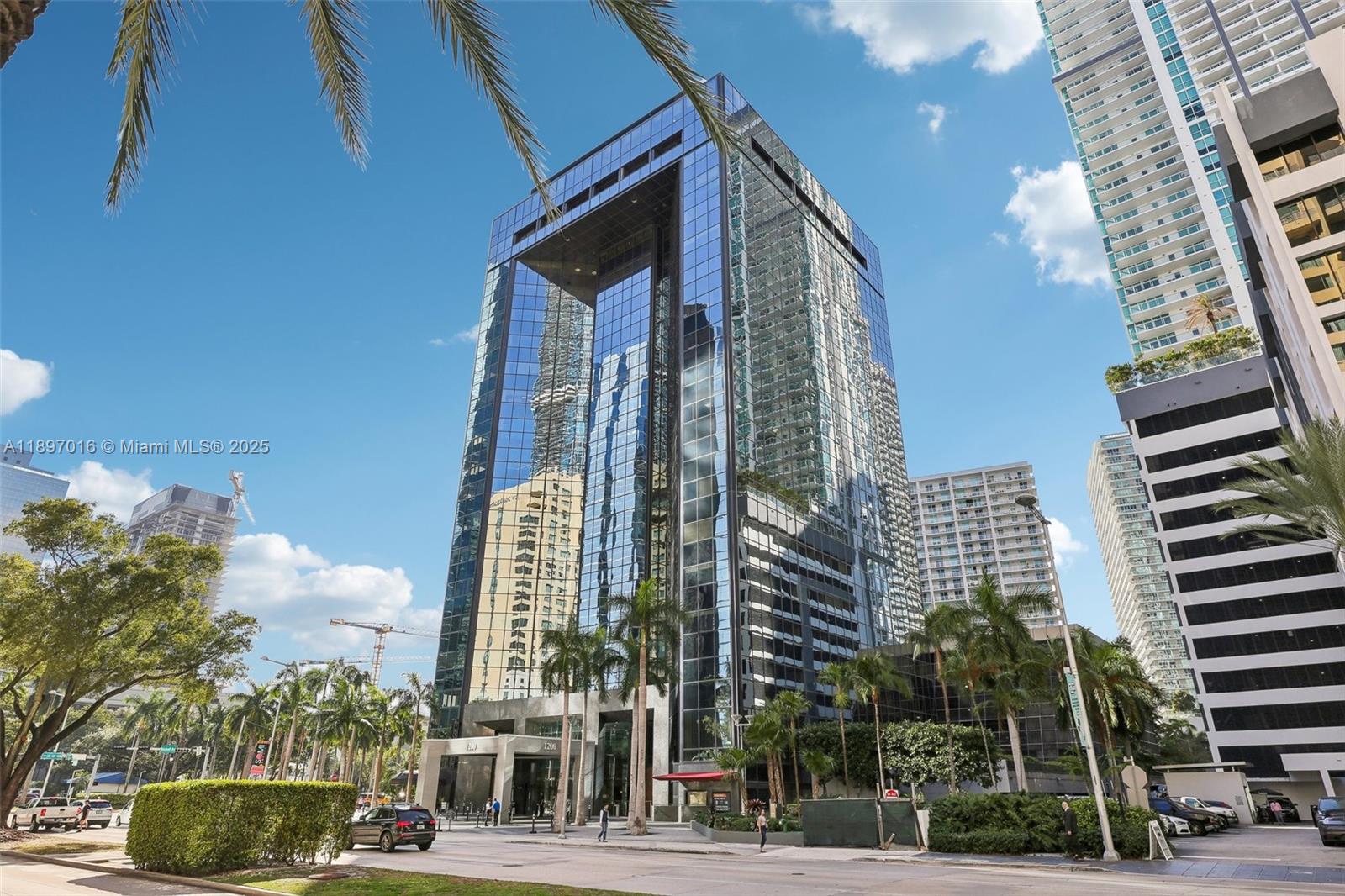 1200 Brickell Ave 520A-D