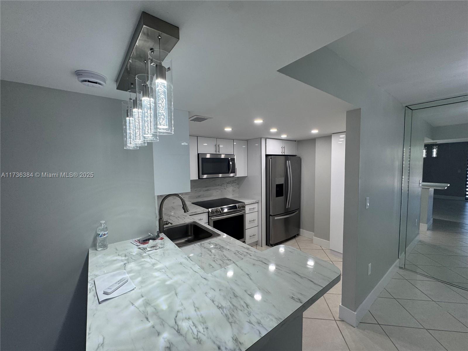 Rental Property at 5550 Nw 44th St 205B, Lauderhill, Miami-Dade County, Florida - Bedrooms: 2 
Bathrooms: 2  - $2,300 MO.