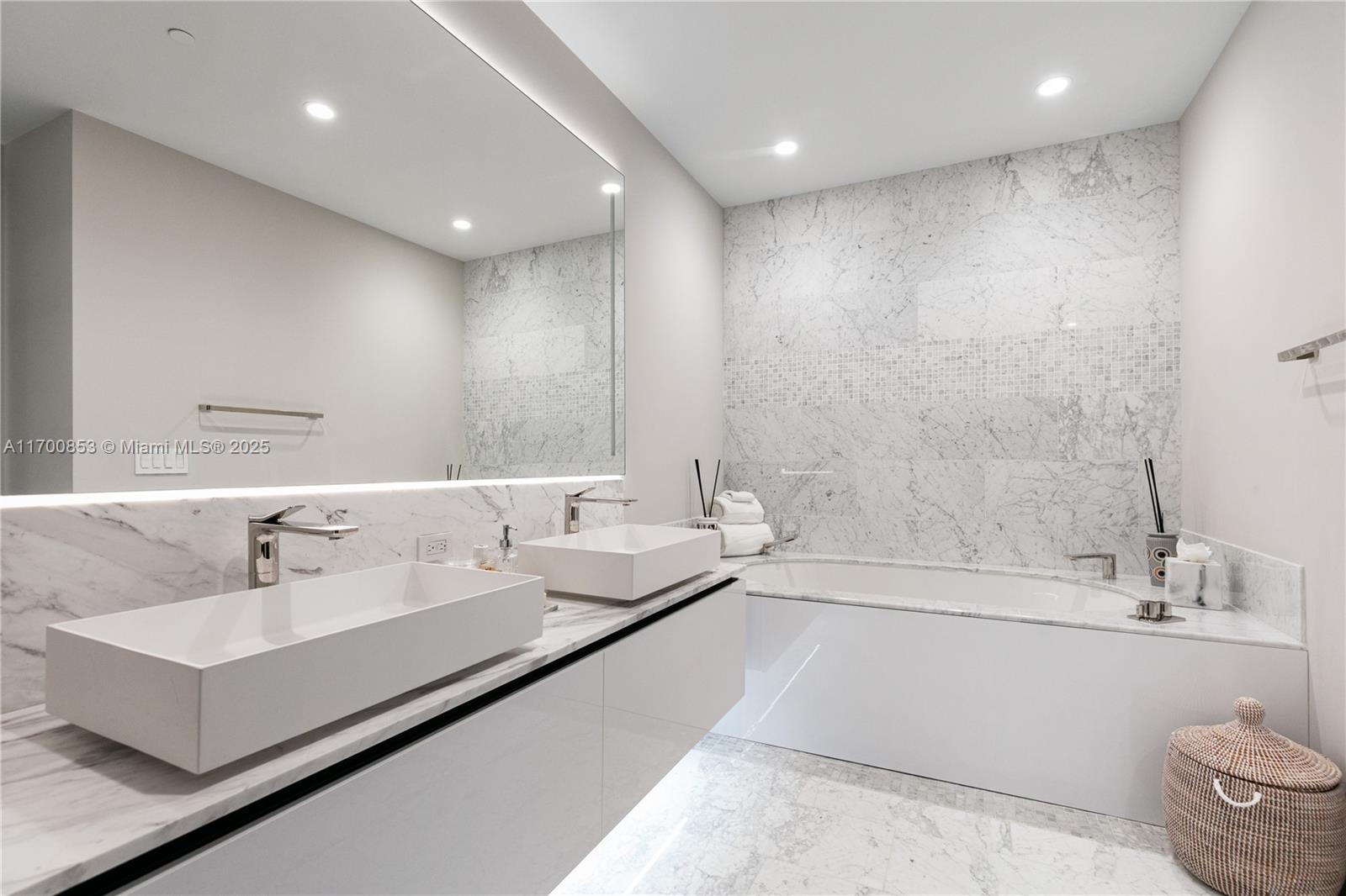 BRICKELL FLATIRON CONDO - Residential