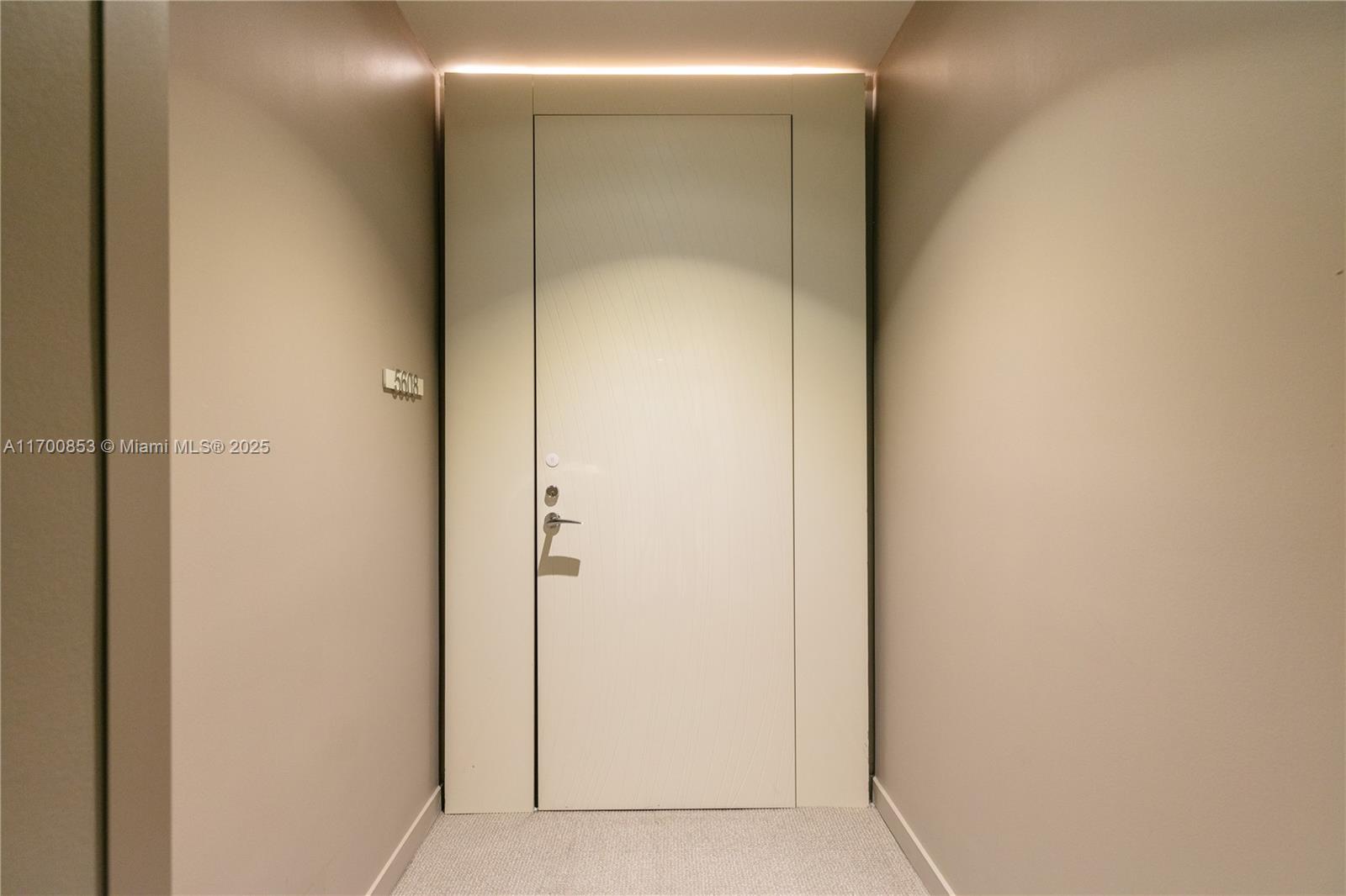 BRICKELL FLATIRON CONDO - Residential