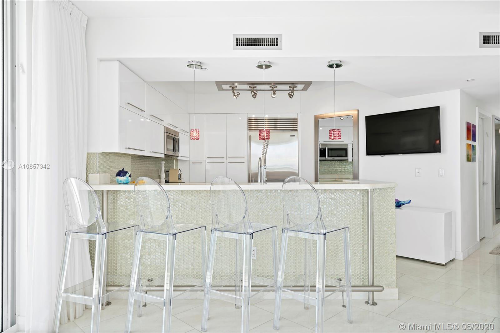 THE GRAND VENETIAN CONDO - Residential