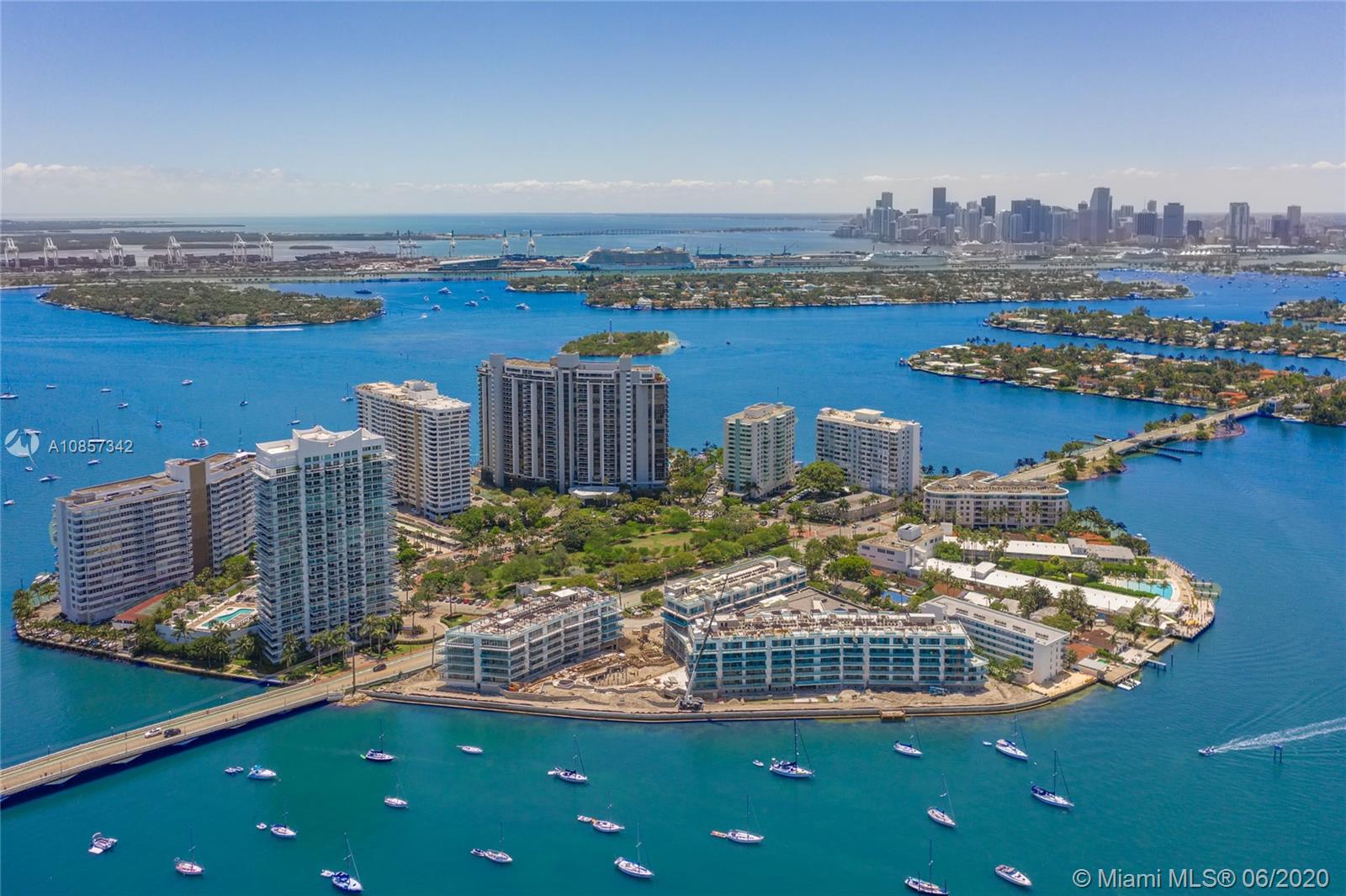 THE GRAND VENETIAN CONDO - Residential