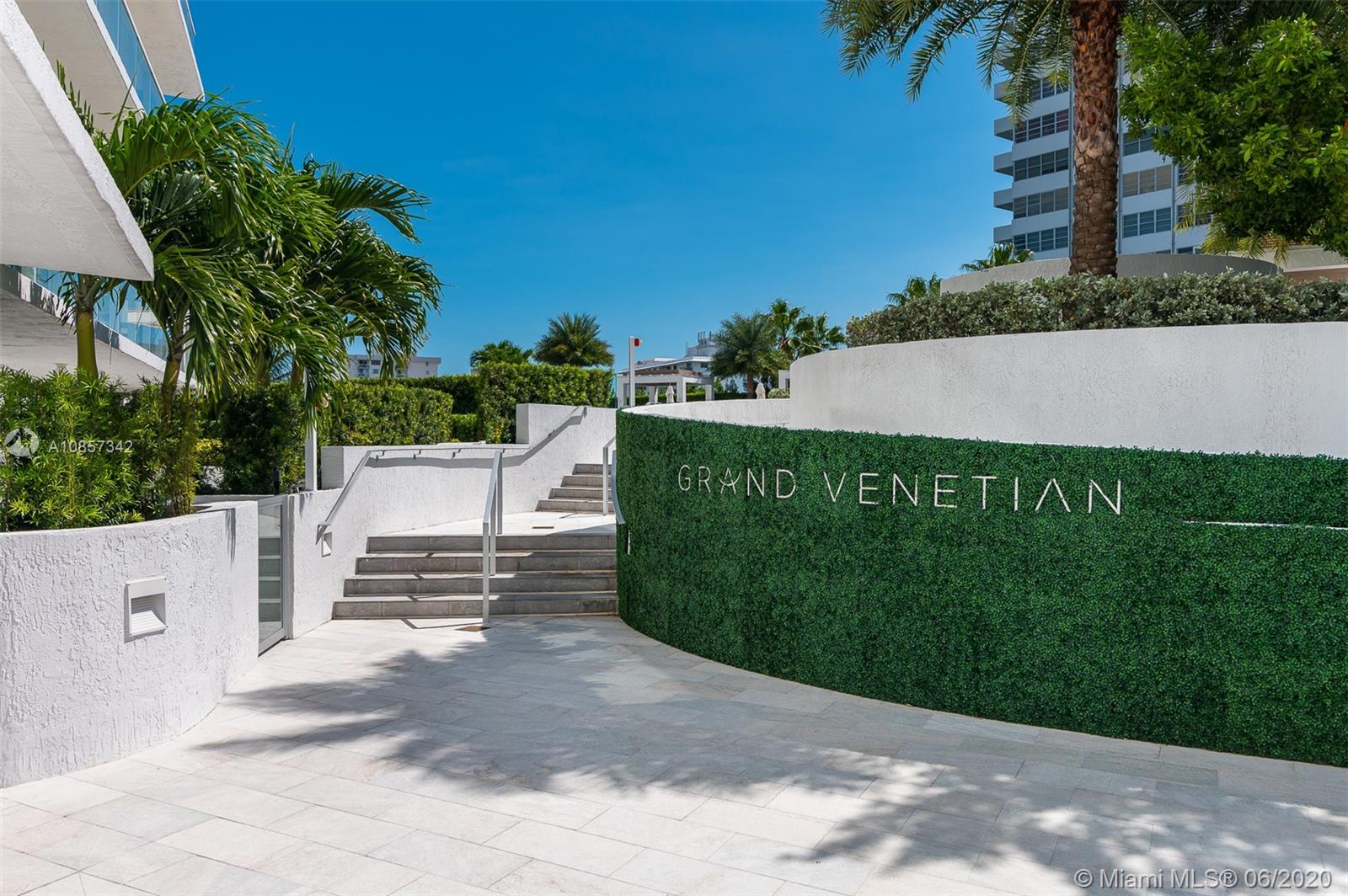 THE GRAND VENETIAN CONDO - Residential