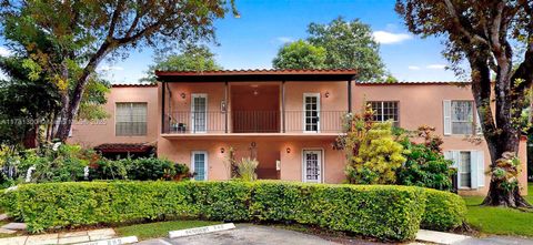 10772 N Kendall Dr G6 Miami FL 33176