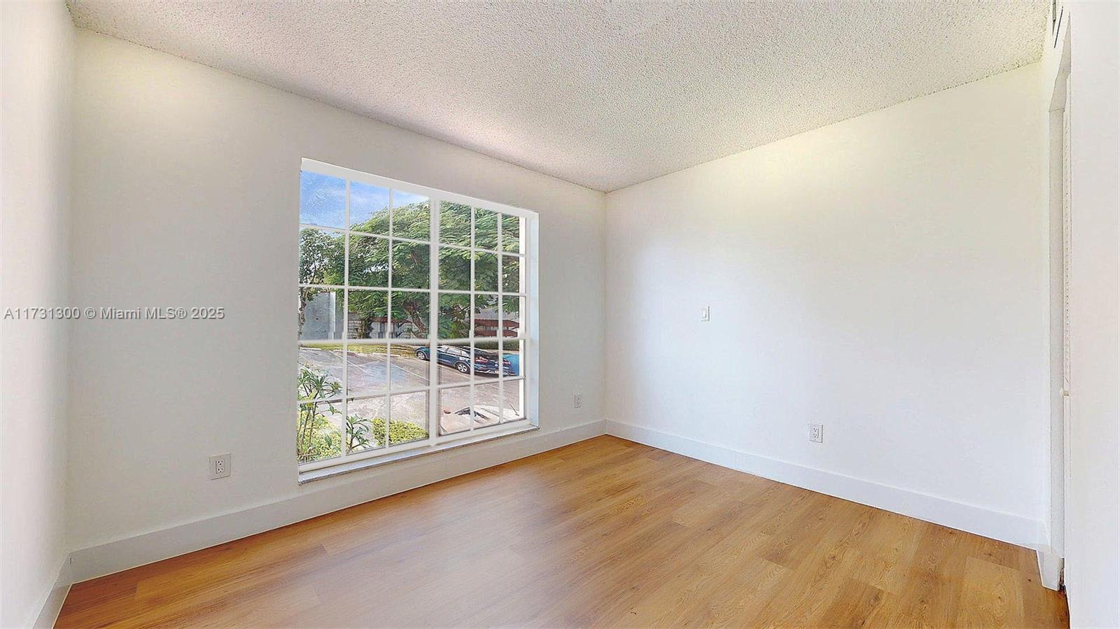 SPANISH TRACE CONDO - Residential