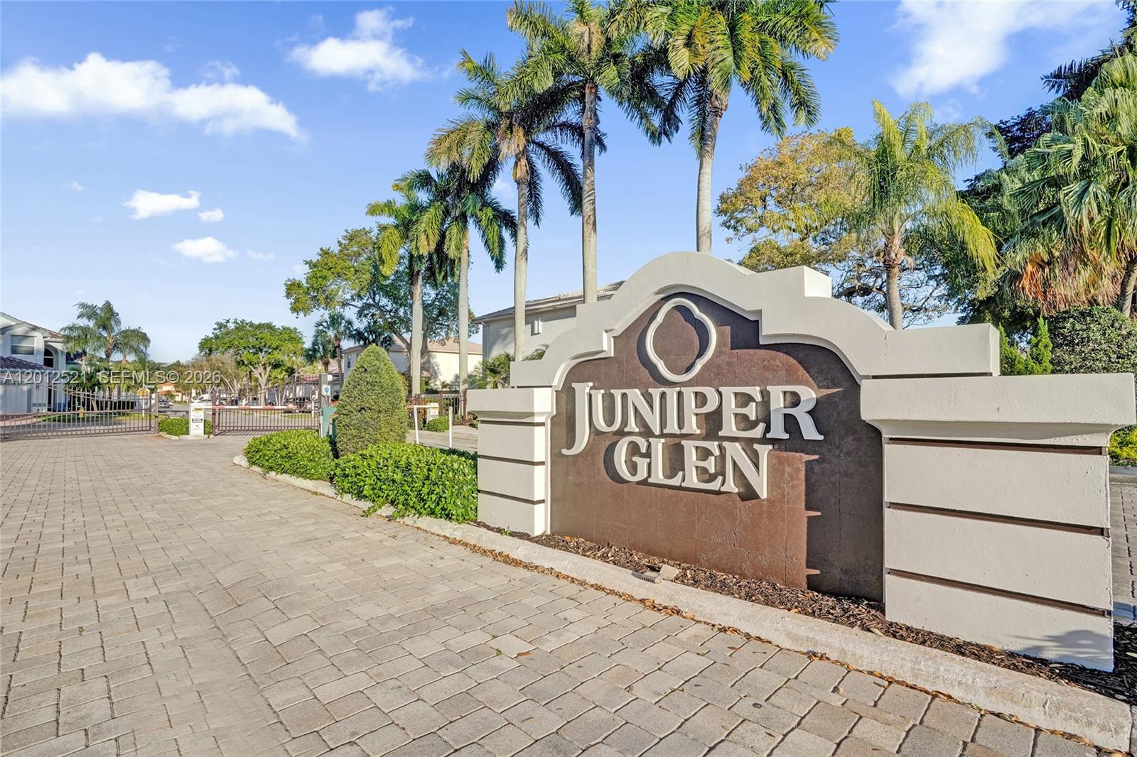 HOLIDAY SPRINGS EAST - Residential Lease