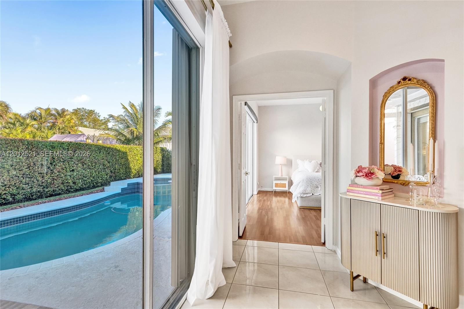 HOLIDAY SPRINGS EAST - Residential Lease