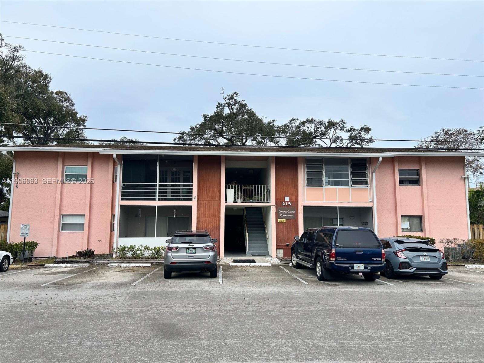 OAK TREE GARDEN CONDO - Residential