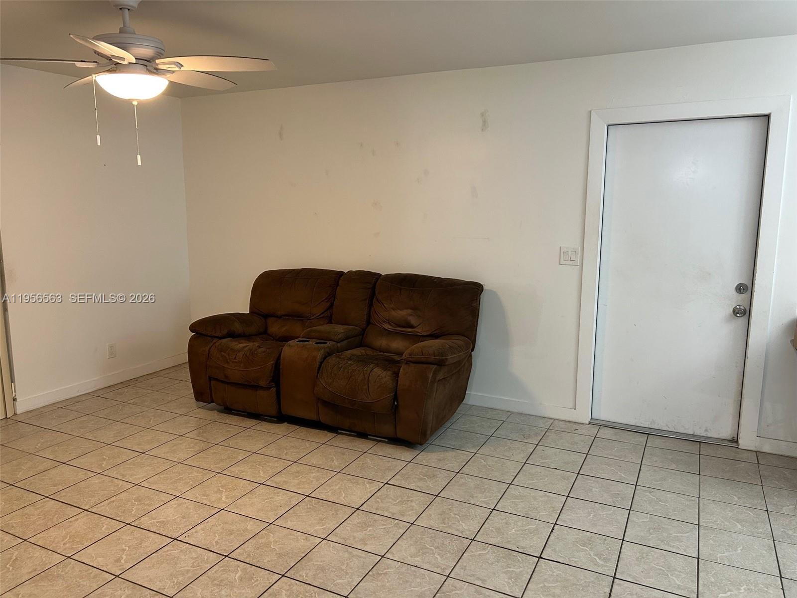 OAK TREE GARDEN CONDO - Residential