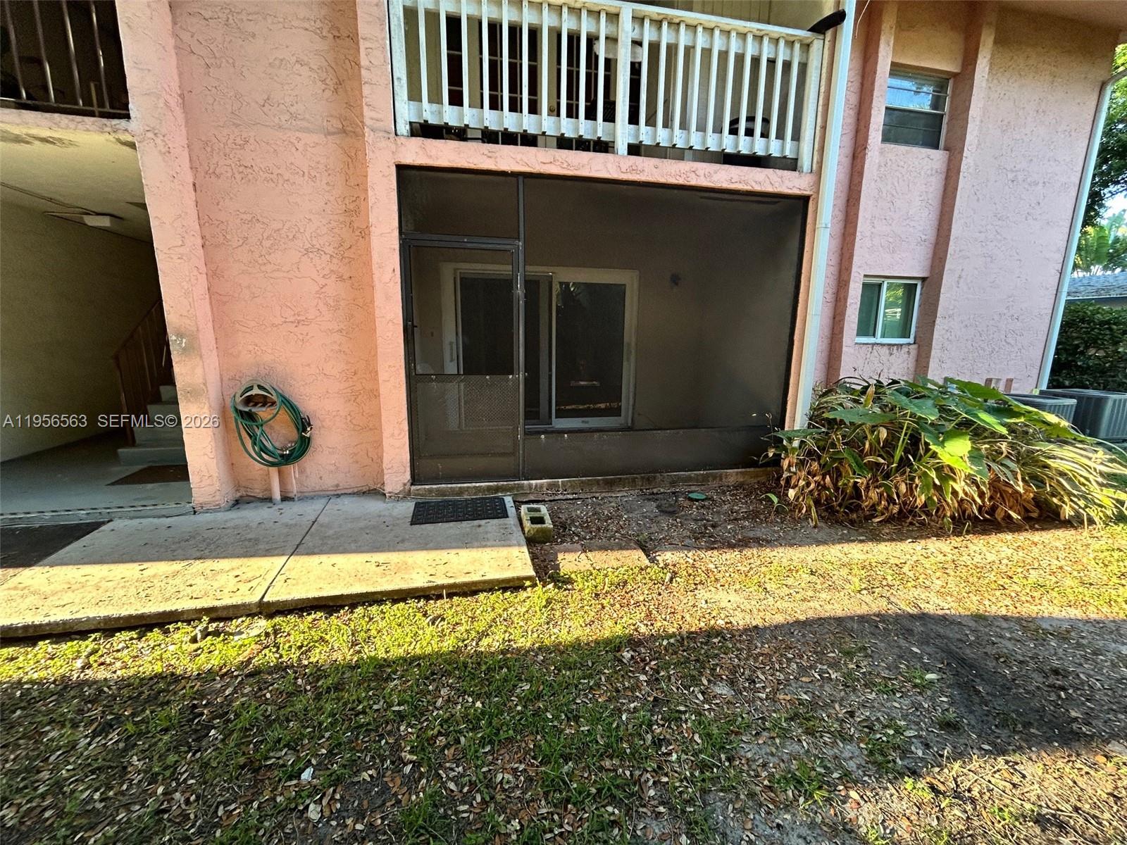 OAK TREE GARDEN CONDO - Residential