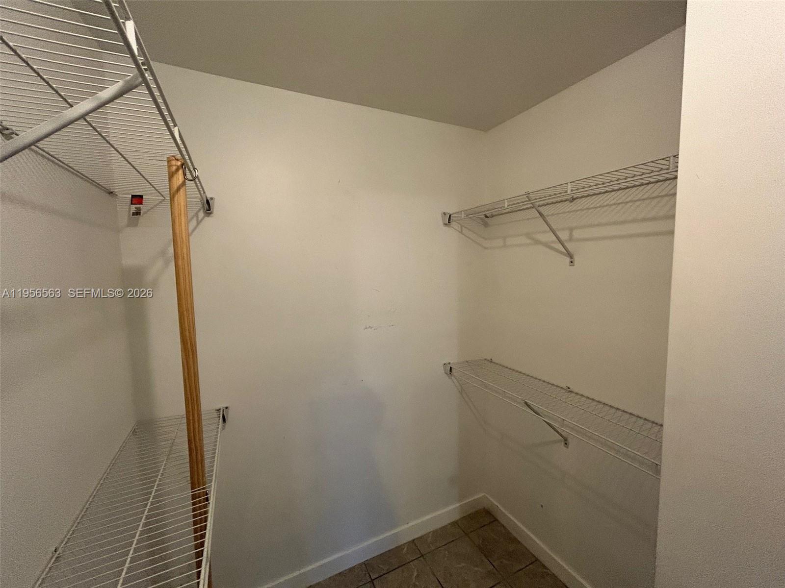 OAK TREE GARDEN CONDO - Residential
