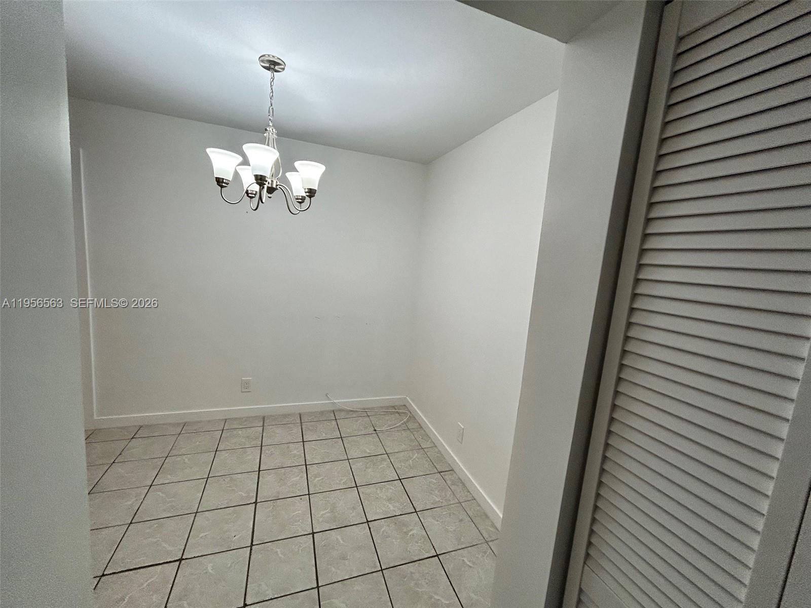 OAK TREE GARDEN CONDO - Residential