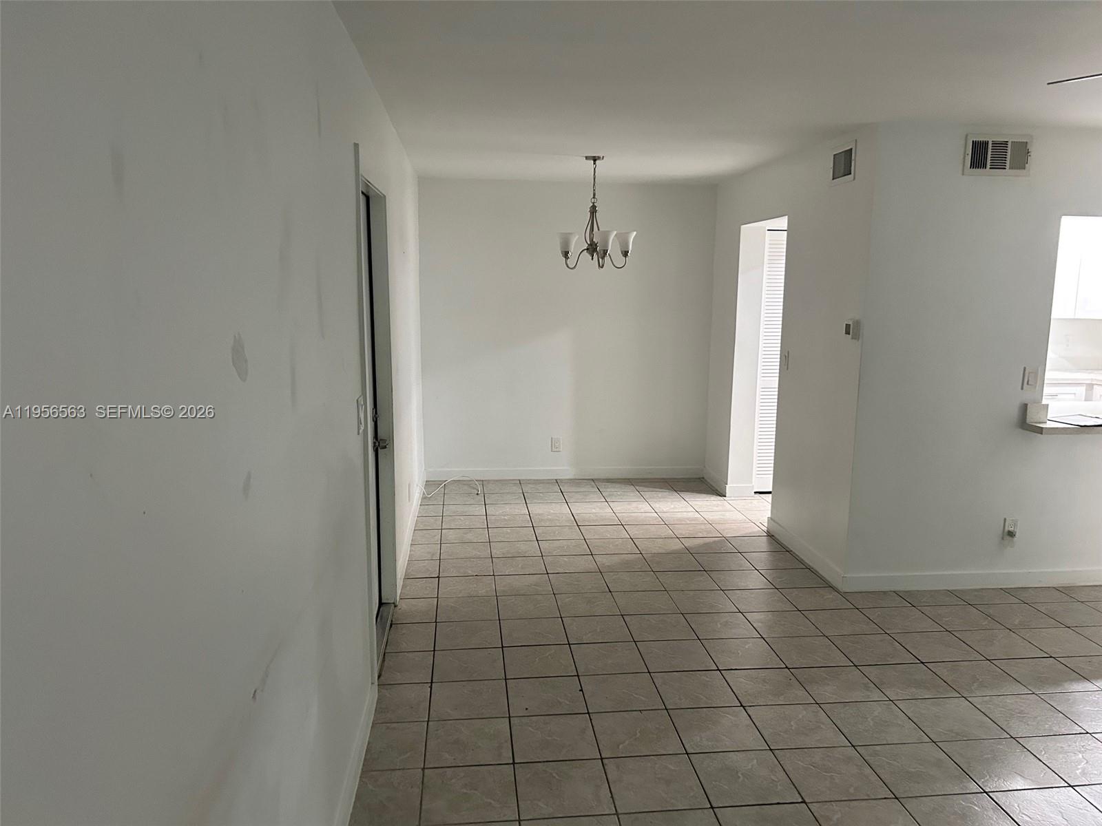 OAK TREE GARDEN CONDO - Residential