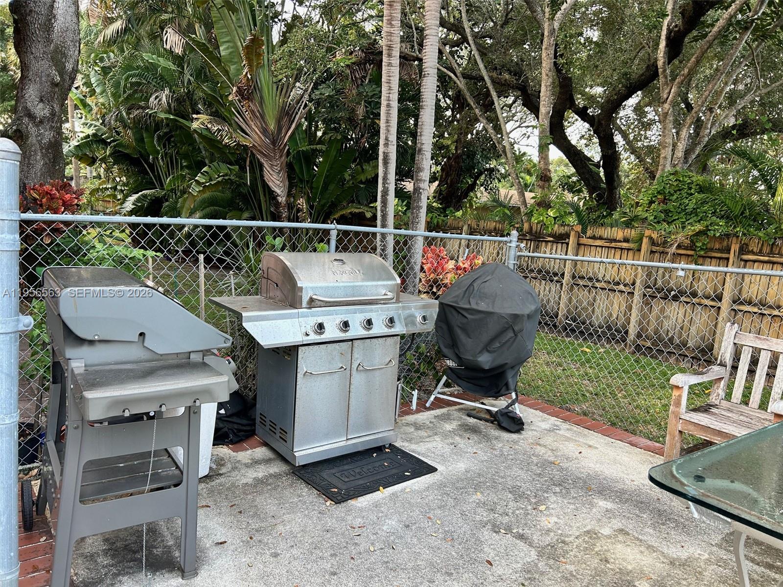 OAK TREE GARDEN CONDO - Residential