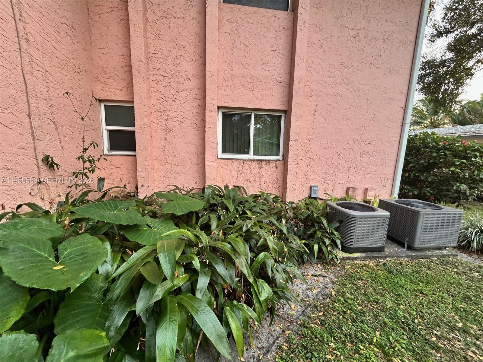 OAK TREE GARDEN CONDO - Residential