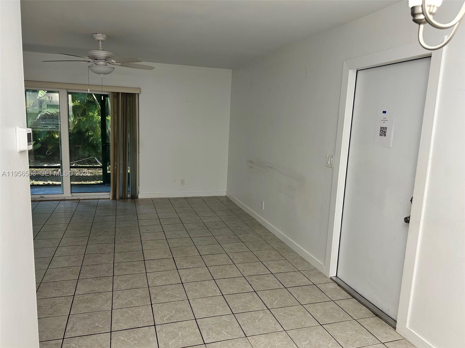 OAK TREE GARDEN CONDO - Residential