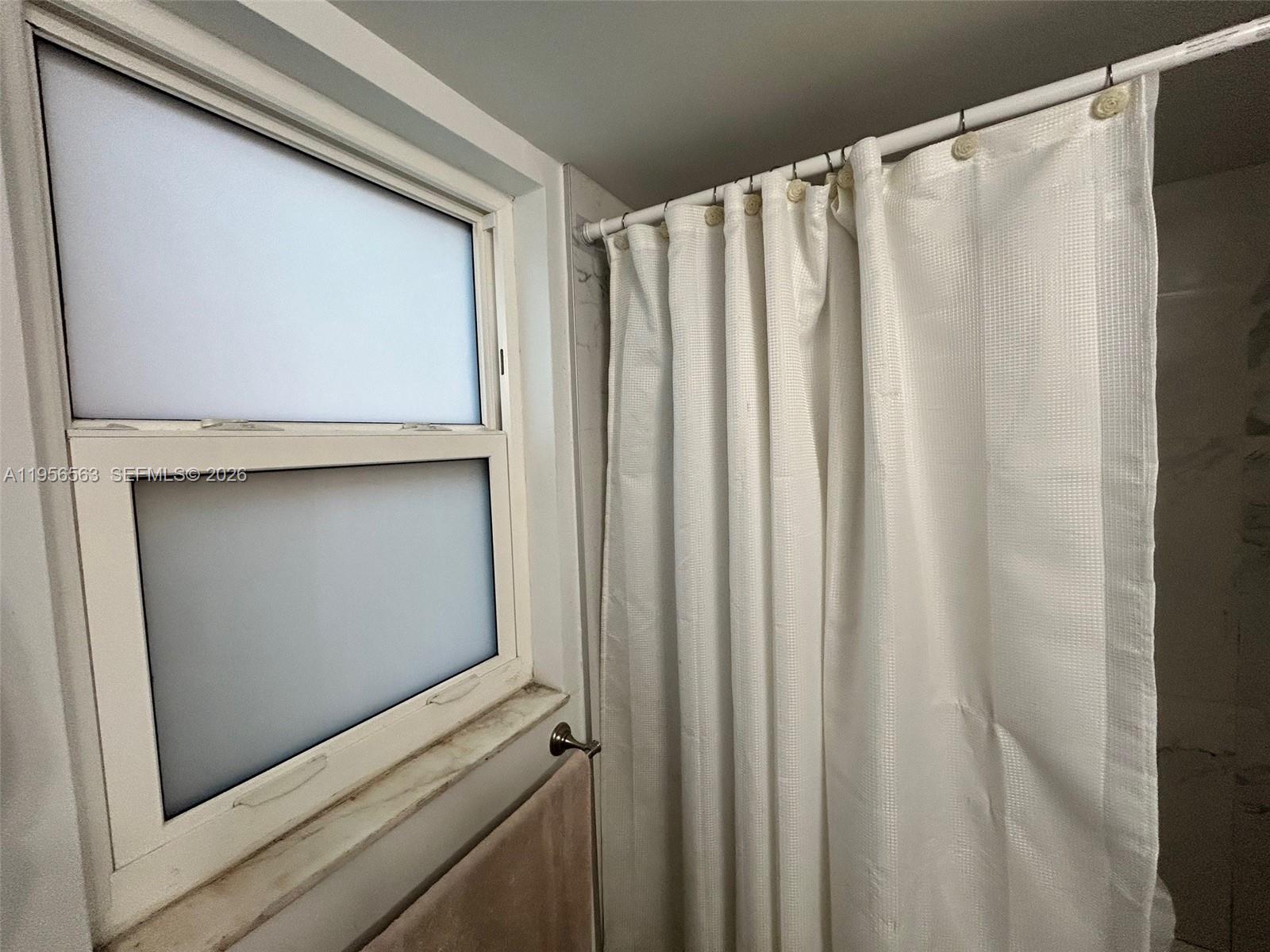 OAK TREE GARDEN CONDO - Residential